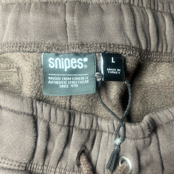 SNIPES Essential brown cargo joggers/sweats - Picture 4 of 4
